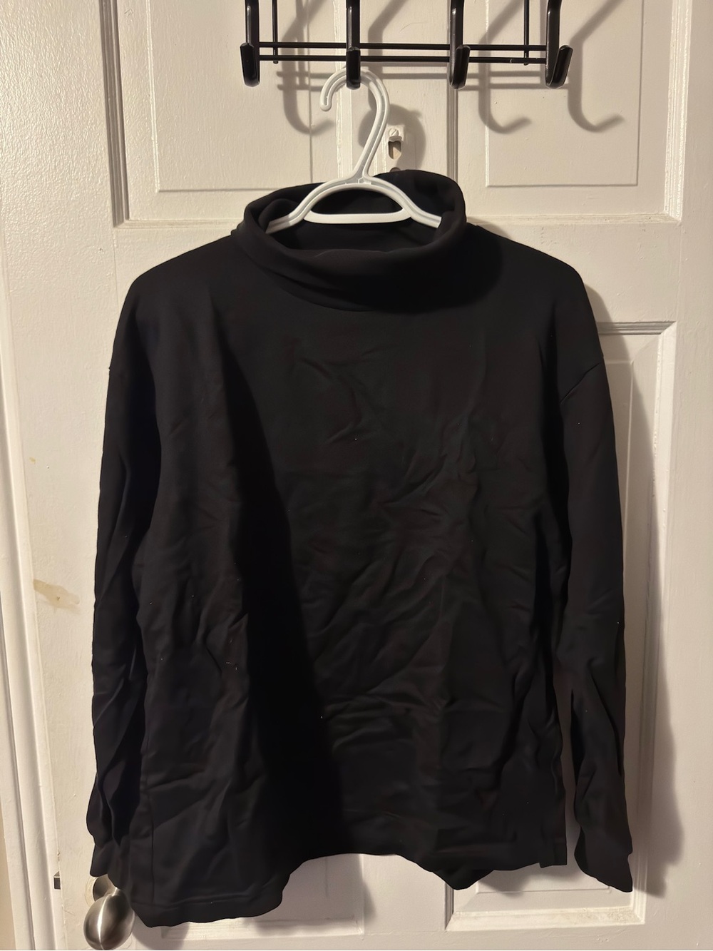 Uniqlo Men's Black Turtleneck Sweater